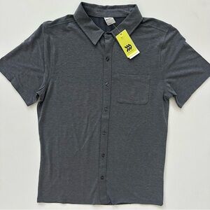 All in Motion Men's Short Sleeve Button Down Shirt Size M